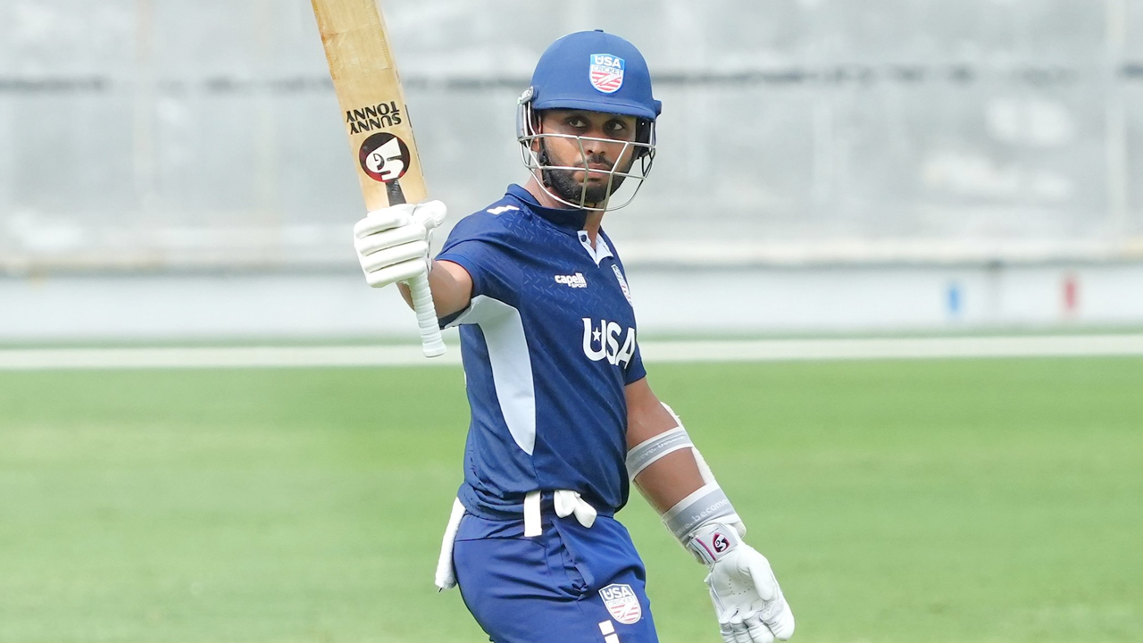 ব্যাটিংয়ে সর্বোচ্চ গড়, ছাড়িয়ে গেলেন কোহলি-বাবরকেও