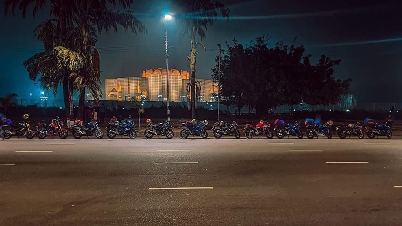 সংসদ এলাকা থেকে জজের মোবাইল ছিনতাই, নিয়ে গেল চশমাও