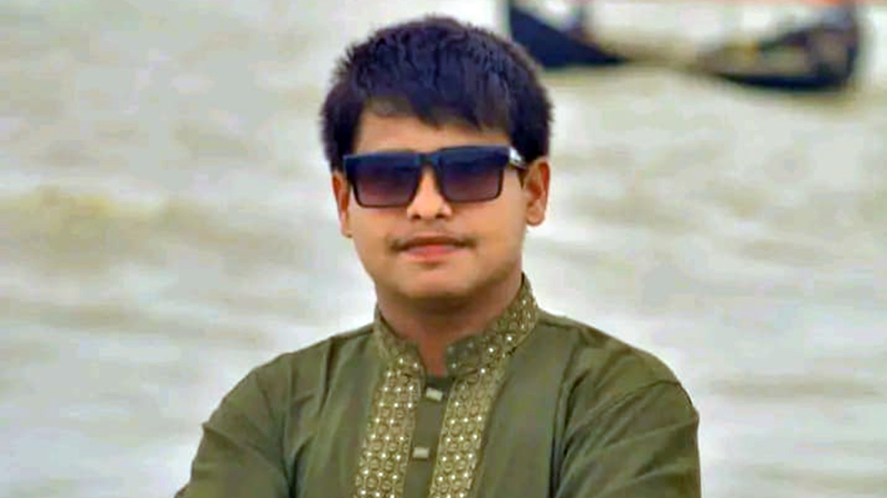 বিচার না পাওয়ায় ফেসবুকে পোস্ট দিয়ে শিবিরের সাবেক সভাপতির পদত্যাগ