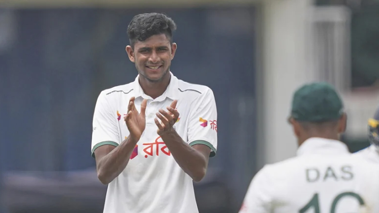 দ্বিতীয় সেশনে প্রথম ১১ বলে ২ উইকেট নিলো বাংলাদেশ