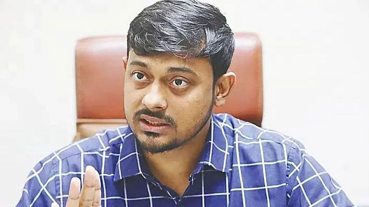 একটি দল নিজস্ব কিছু ব্যক্তিকে মানুষের উপরে চাপিয়ে দেওয়ার চেষ্টা করছে