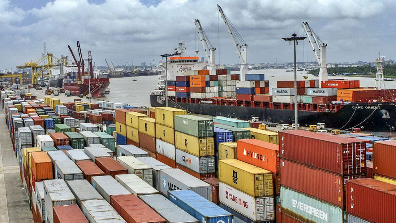 চট্টগ্রাম বন্দর উন্নয়নে বিদেশি চুক্তিপ্রক্রিয়া প্রকাশের দাবি টিআইবির