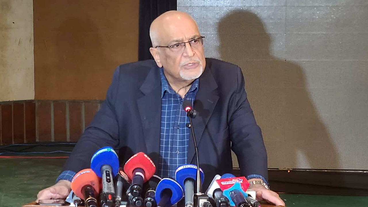 মানুষ নির্বাচনের ব্যাপারে উন্মুখ হয়ে আছে : দেবপ্রিয় ভট্টাচার্য