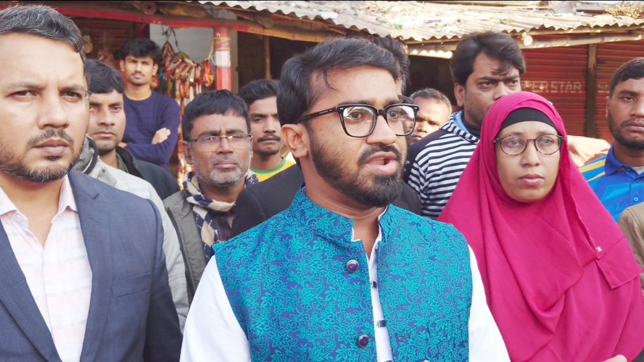 দণ্ডিত হাসিনাকে দ্রুত ফেরত দিতে হবে : রাশেদ খাঁন