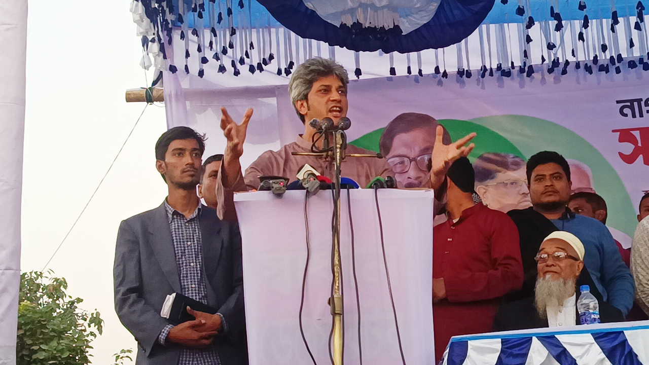 ক্ষমতা টিকিয়ে রাখতে তরুণদের হত্যা করেছে হাসিনা : জোনায়েদ সাকি