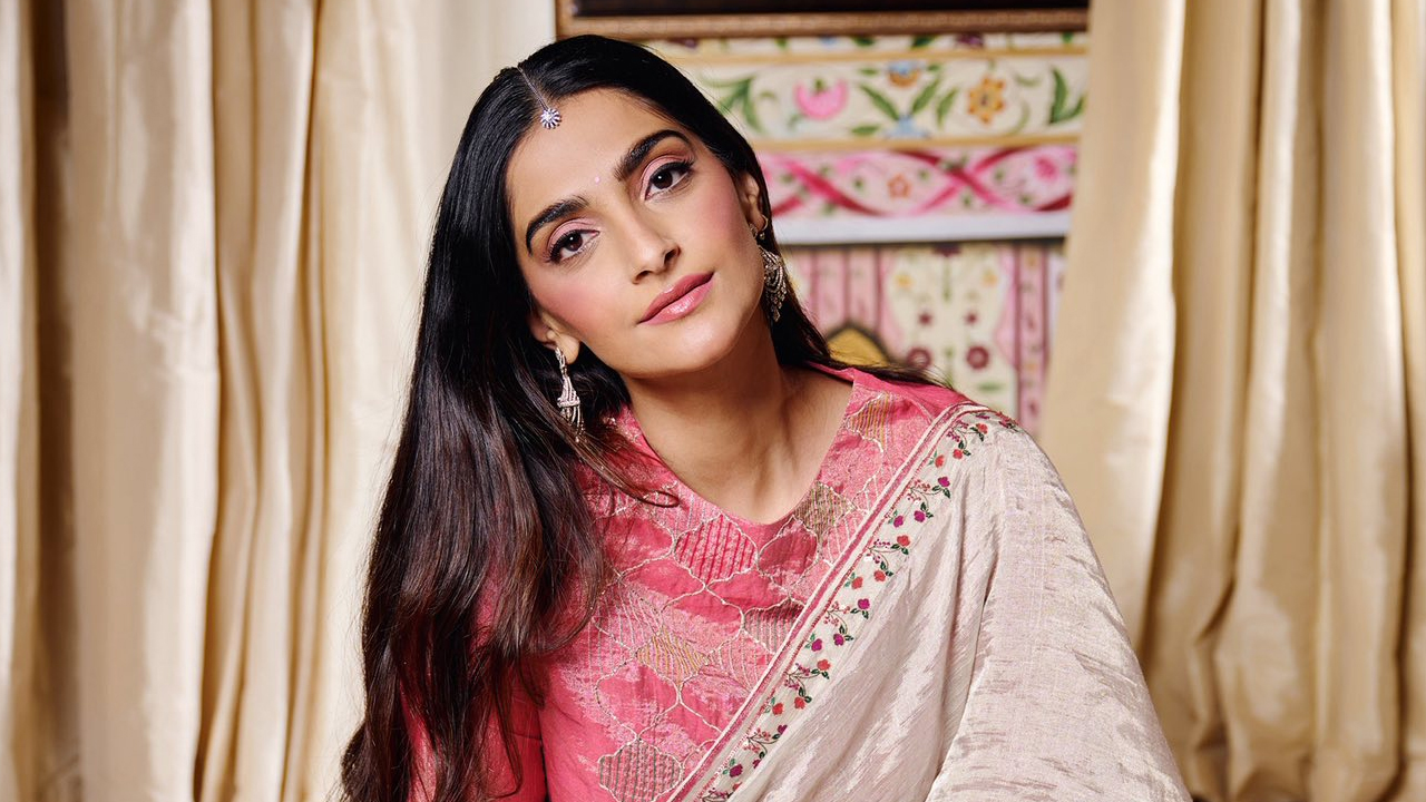 ফের মা হচ্ছেন সোনম কাপুর