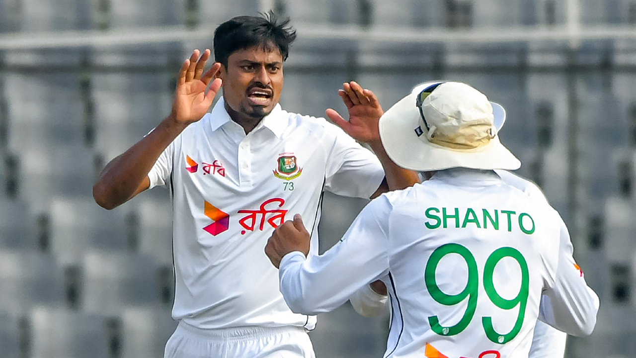 দ্রুততম ২৫০ উইকেট নিয়ে তাইজুলের ইতিহাস