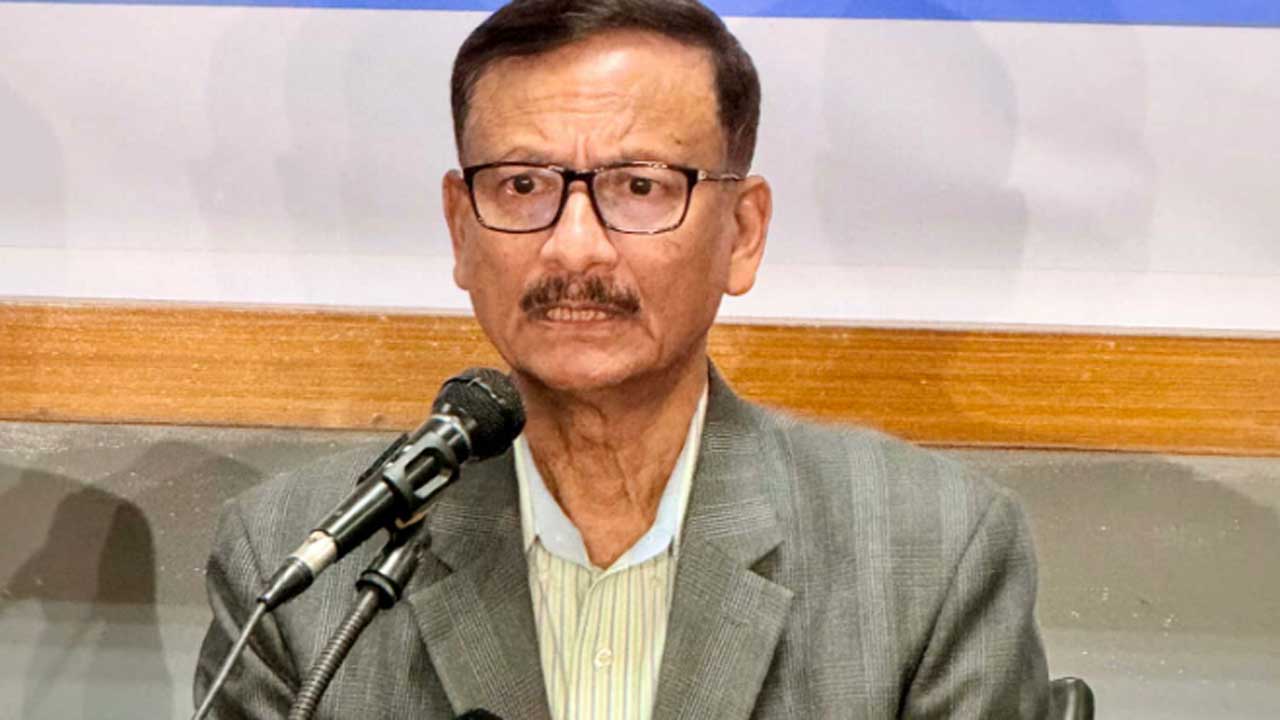 তারেক রহমান আসতে চাইলে একদিনে ওয়ান টাইম পাস ইস্যু করা যায় : তৌহিদ হোসেন