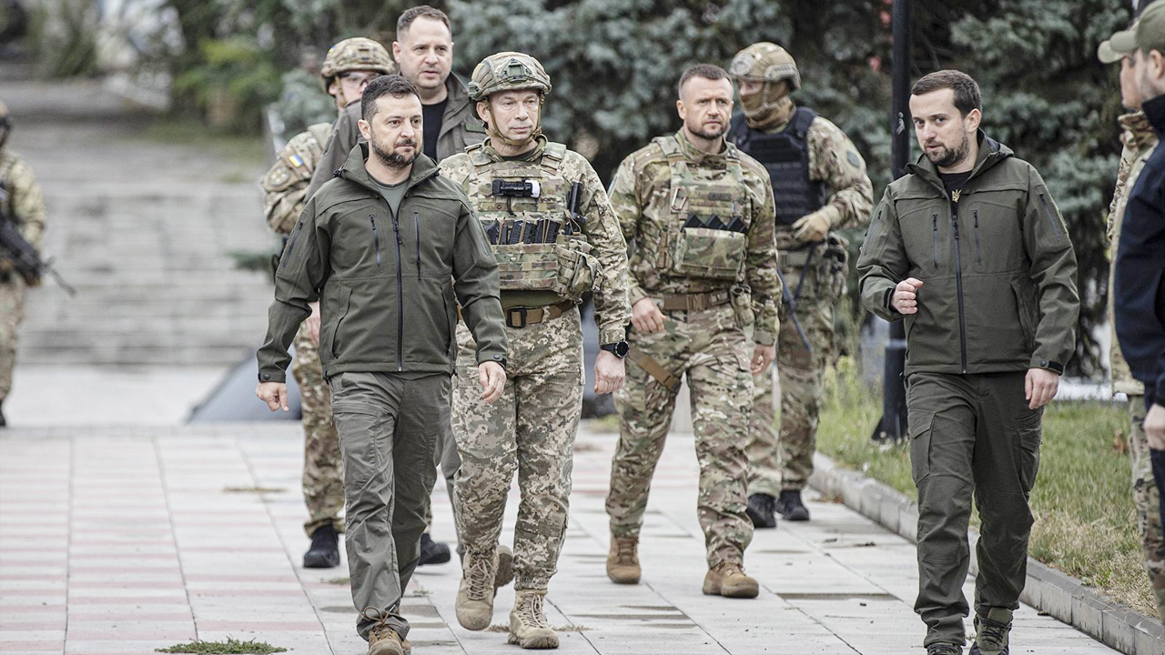 রাশিয়ার সঙ্গে যুদ্ধ বন্ধের প্রস্তাবে রাজি ইউক্রেন