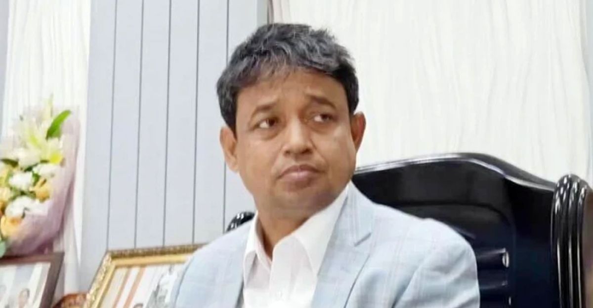 সাবেক ডিবি প্রধান হারুনের আয়কর নথি জব্দ