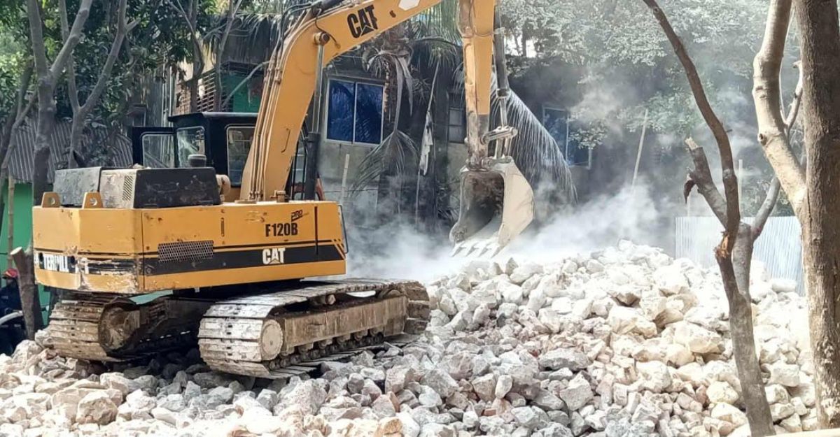 বন্দরে অবৈধ গ্যাস সংযোগ বিচ্ছিন্ন, চুনা কারখানা গুড়িয়ে দিল তিতাস