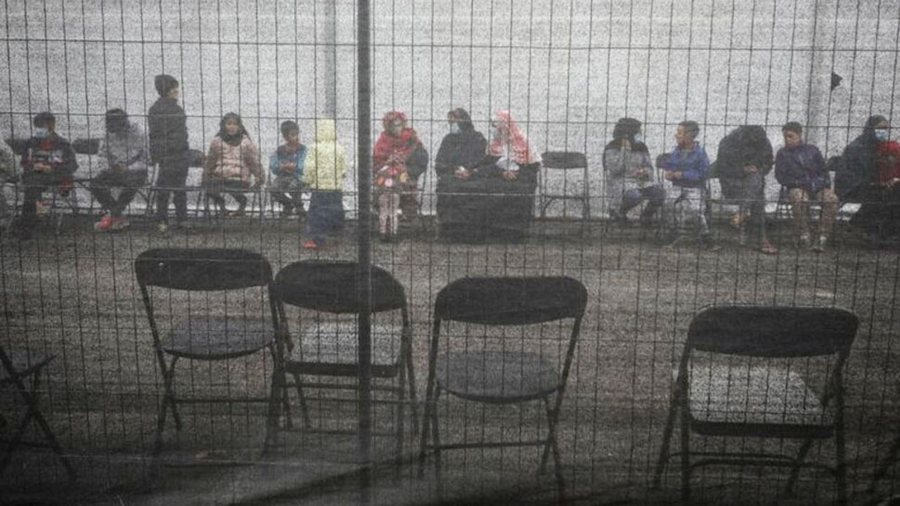 ১৯ দেশের নাগরিকদের অভিবাসন পর্যালোচনা করছে যুক্তরাষ্ট্র