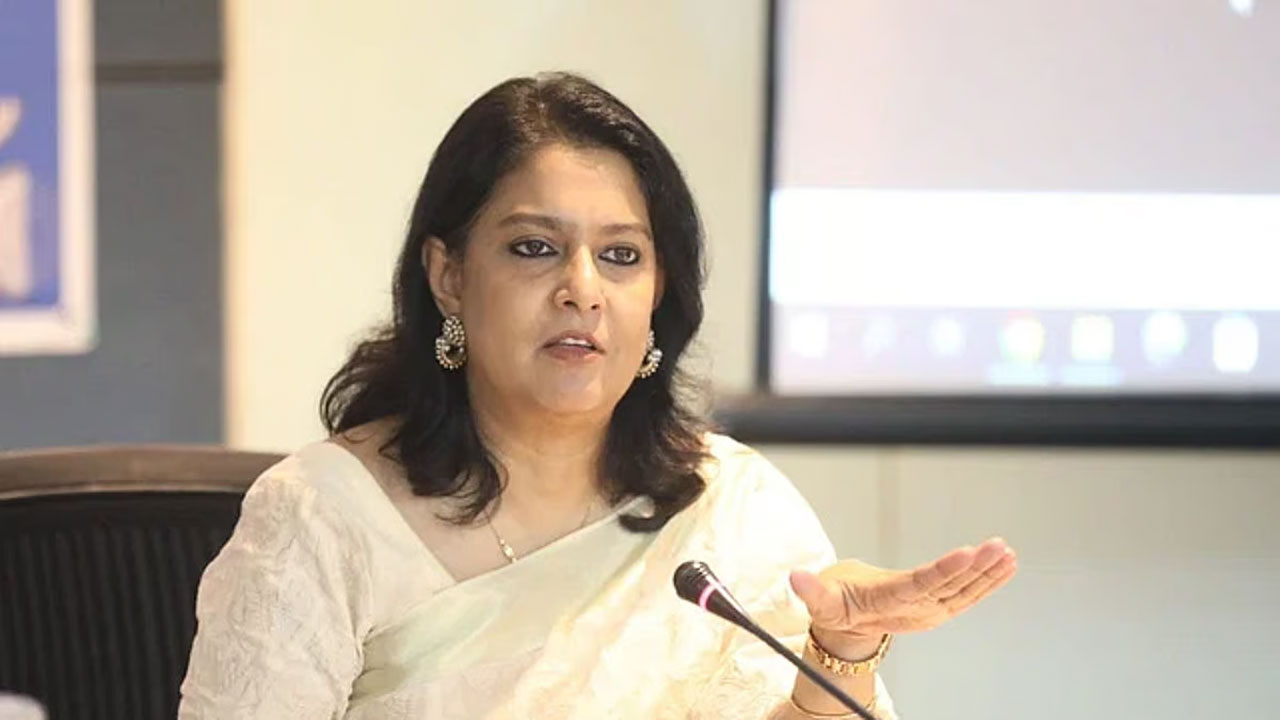 ‘আমি কোনো এক্সিট খুঁজছি না, বাকিটা জীবনও বাংলাদেশে কাটিয়ে যাব’