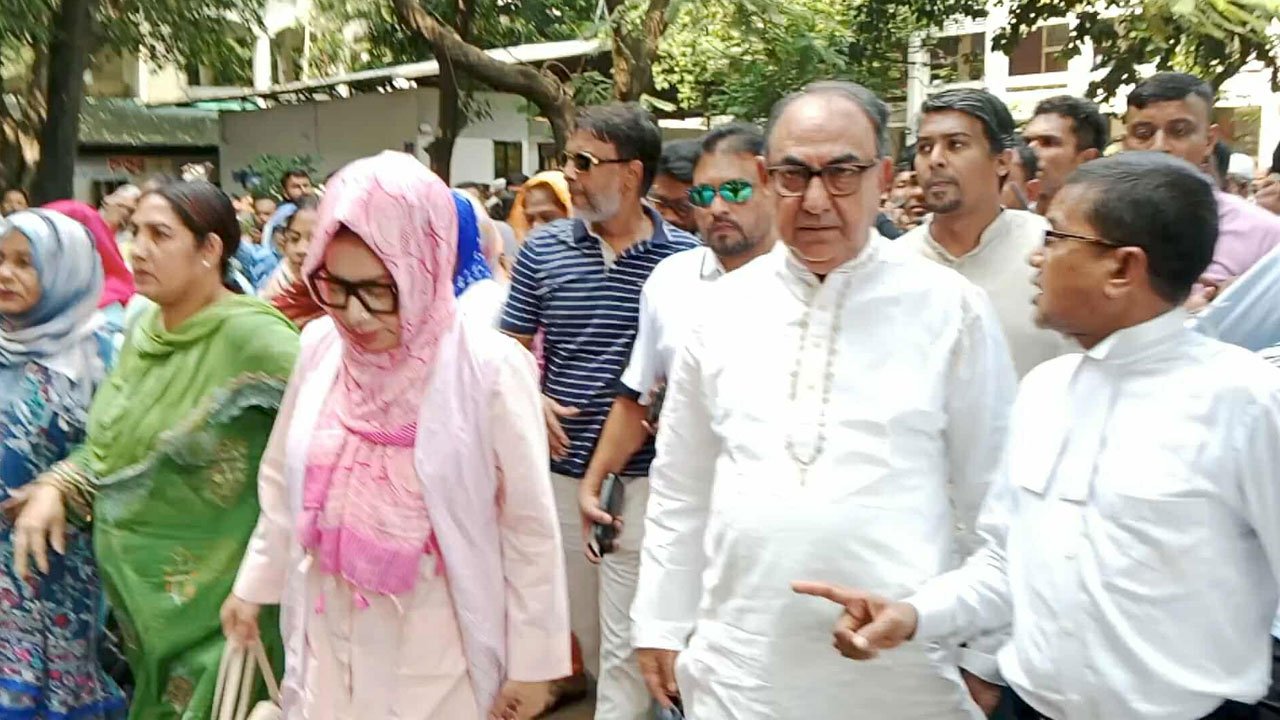 গাড়ি পোড়ানোর মামলায় মির্জা আব্বাসসহ বিএনপির ১৬৭ নেতাকর্মীকে অব্যাহতি