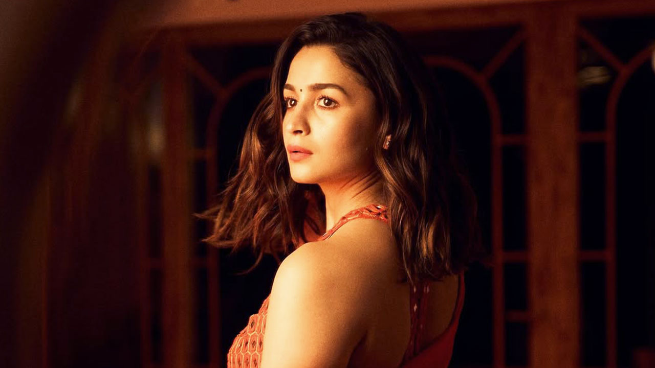 মাতৃত্বের পর দ্রুত ওজন কমেছে আলিয়ার, জানালেন চমকে যাওয়ার মতো কারণ