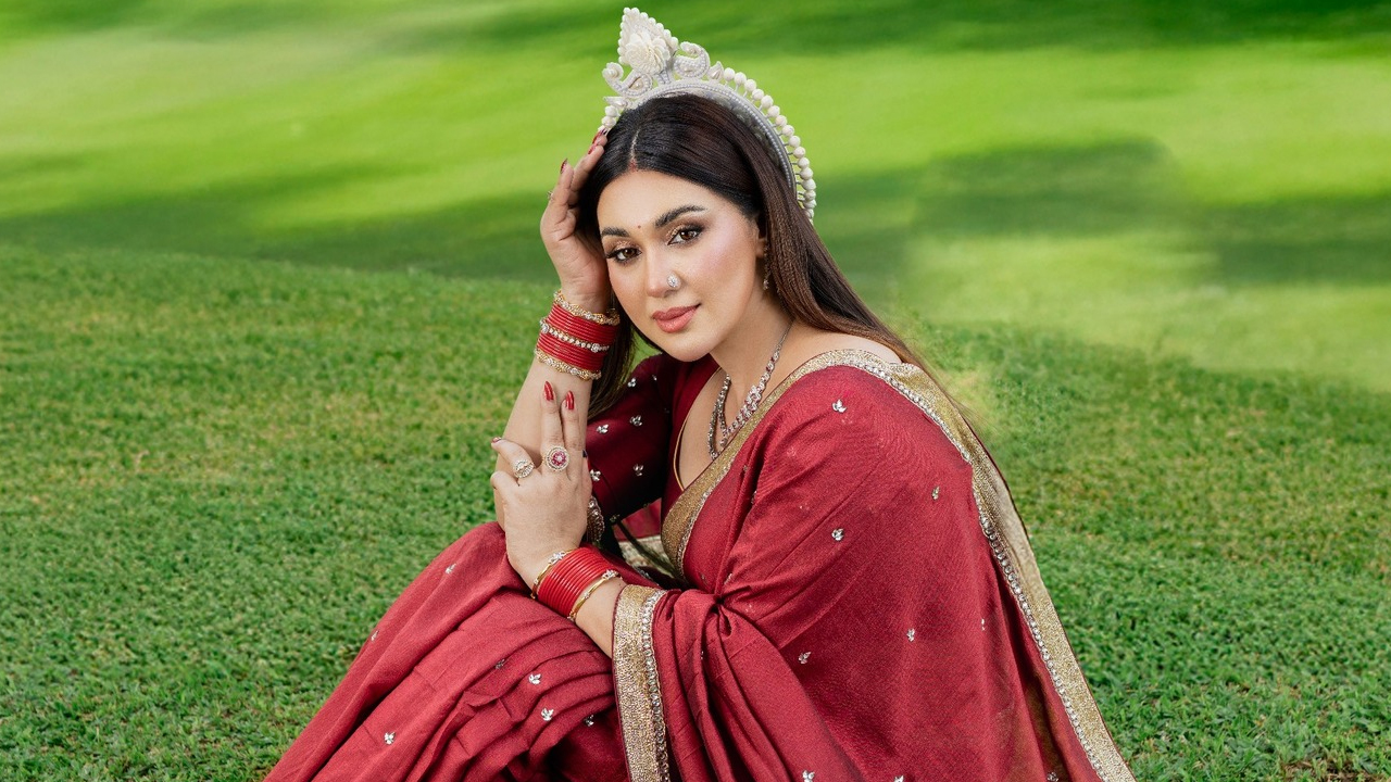 দূরত্ব আজ কোনো বাধাই নয় : অপু বিশ্বাস 