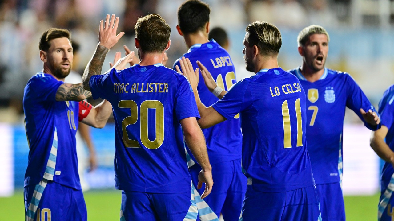 দুর্বল পুয়ের্তো রিকোর সঙ্গে ছেলেখেলা করল আর্জেন্টিনা