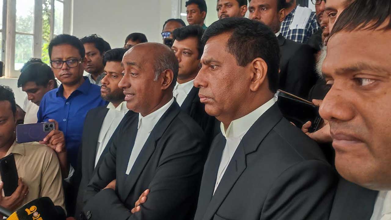 সাহস থাকলে ন্যায়বিচারের মুখোমুখি হতেন শেখ হাসিনা