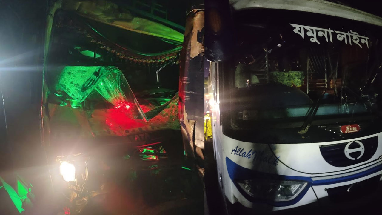 দুর্ঘটনাকবলিত বাস থেকে নেমে দাঁড়িয়ে থাকা যাত্রীদের ট্রাকচাপা, নিহত ২