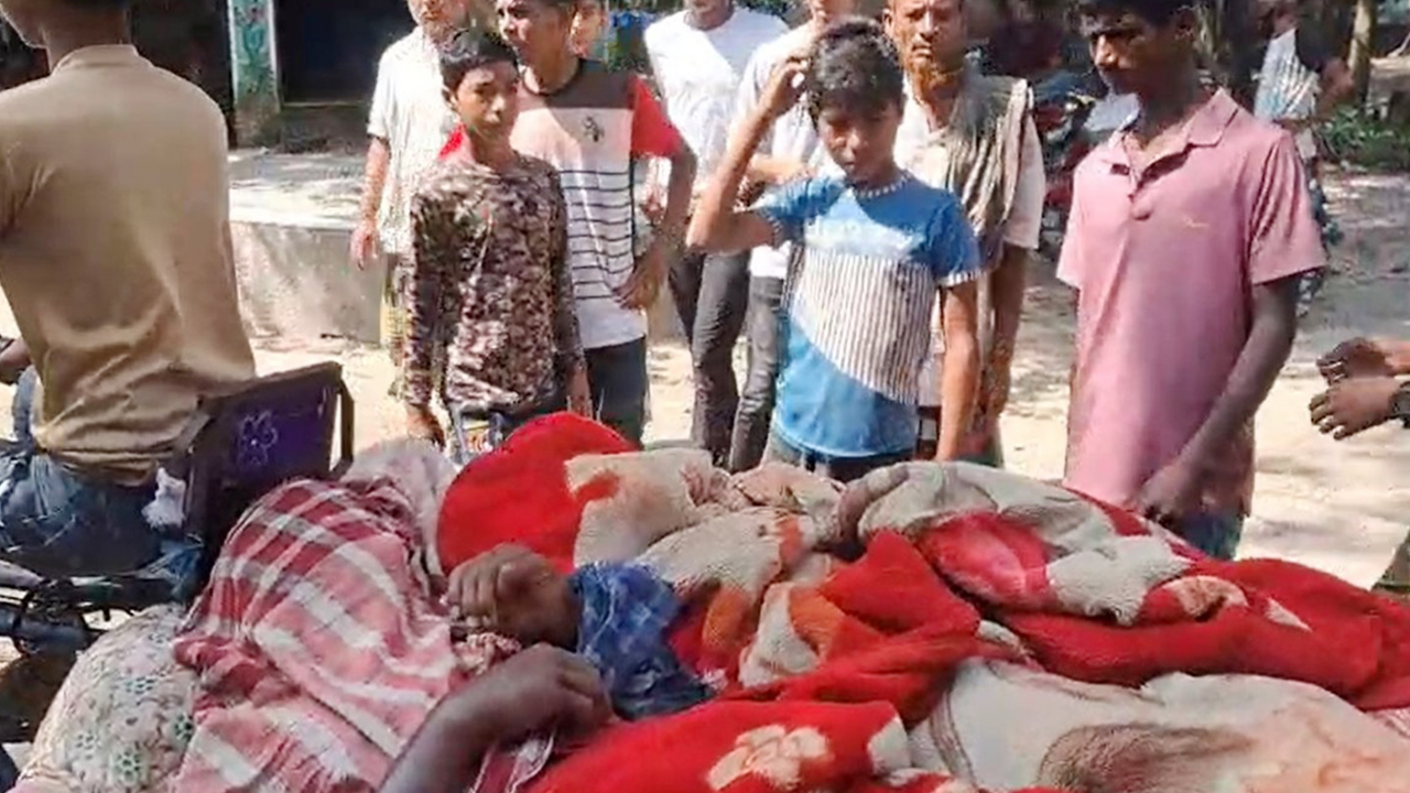 চাঁপাইনবাবগঞ্জে বিএনপির দুই পক্ষের সংঘর্ষে আহত ১৪