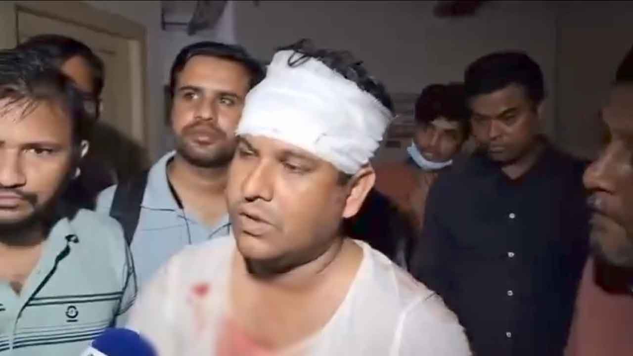 জঙ্গল সলিমপুরে দুই সাংবাদিকের ওপর সন্ত্রাসী হামলা