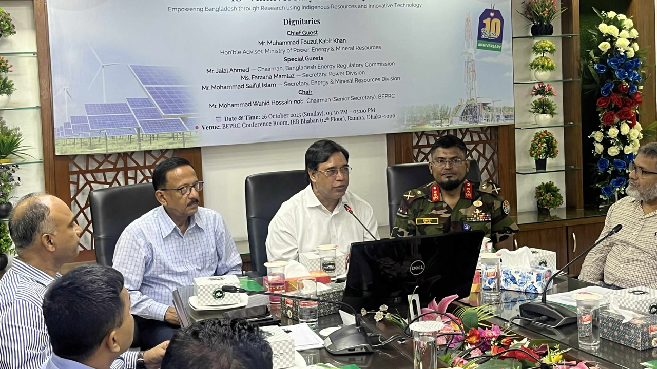 ‘বিদ্যুতের ব্যবহার বেশি দেখানোর জন্য একের পর এক কেন্দ্র বানানো হয়েছে’