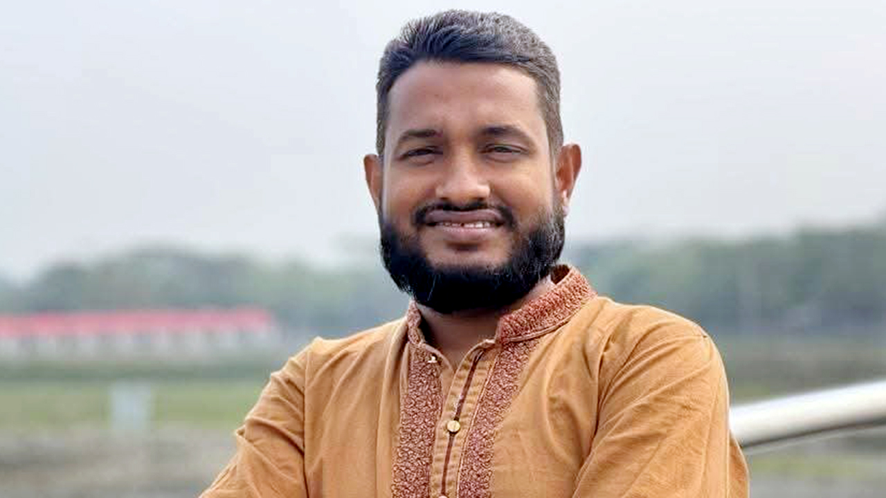 ফরিদপুরে ট্রাকচাপায় জামায়াত নেতা নিহত