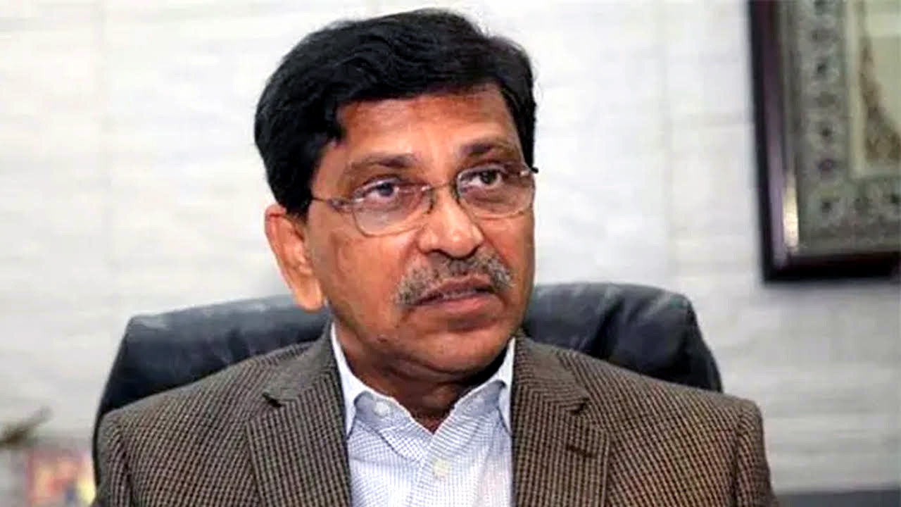 হানিফসহ চারজনের বিরুদ্ধে অভিযোগ গঠনের আদেশ ২ নভেম্বর