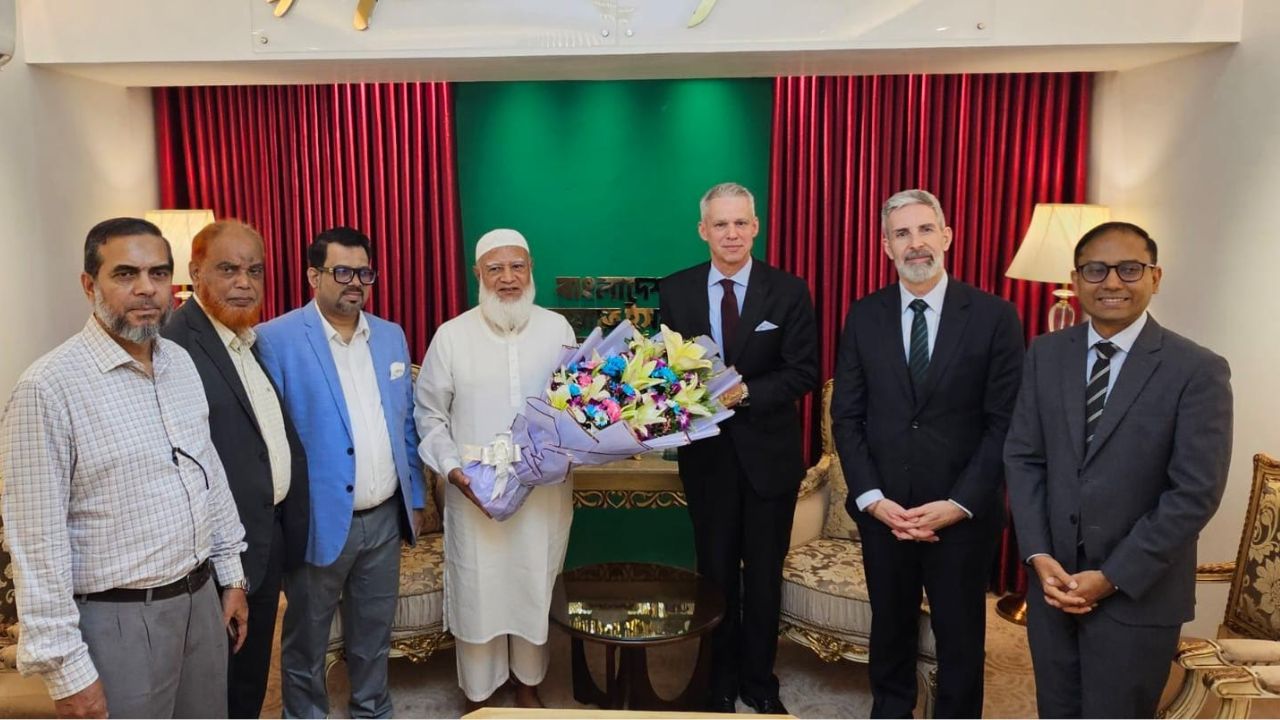 জামায়াত আমিরের সঙ্গে সুইস রাষ্ট্রদূতের সৌজন্য সাক্ষাৎ