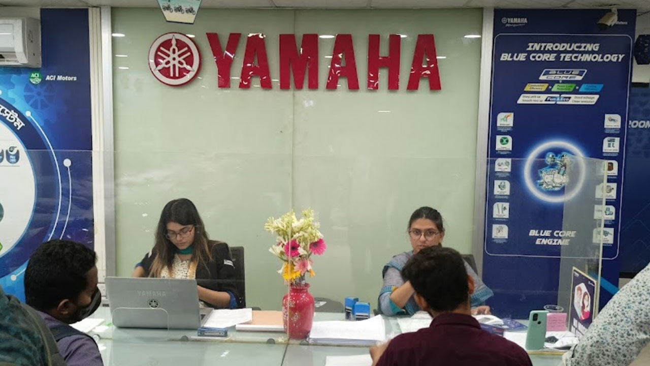 শোরুমে চাকরি দিচ্ছে ইয়ামাহা, আজই আবেদন করুন