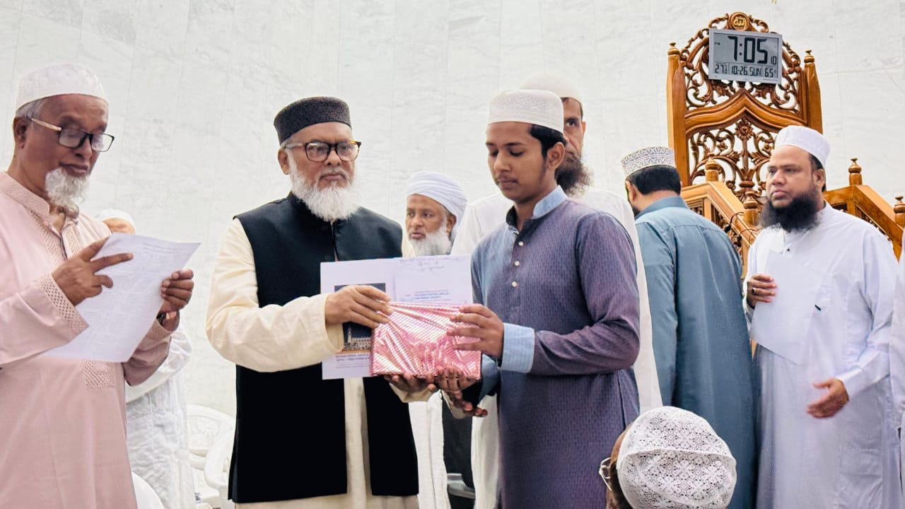 হযরত মুহাম্মদ (সা.) এর জীবনাদর্শ অনুসরণ করলে জীবন আলোকিত হবে