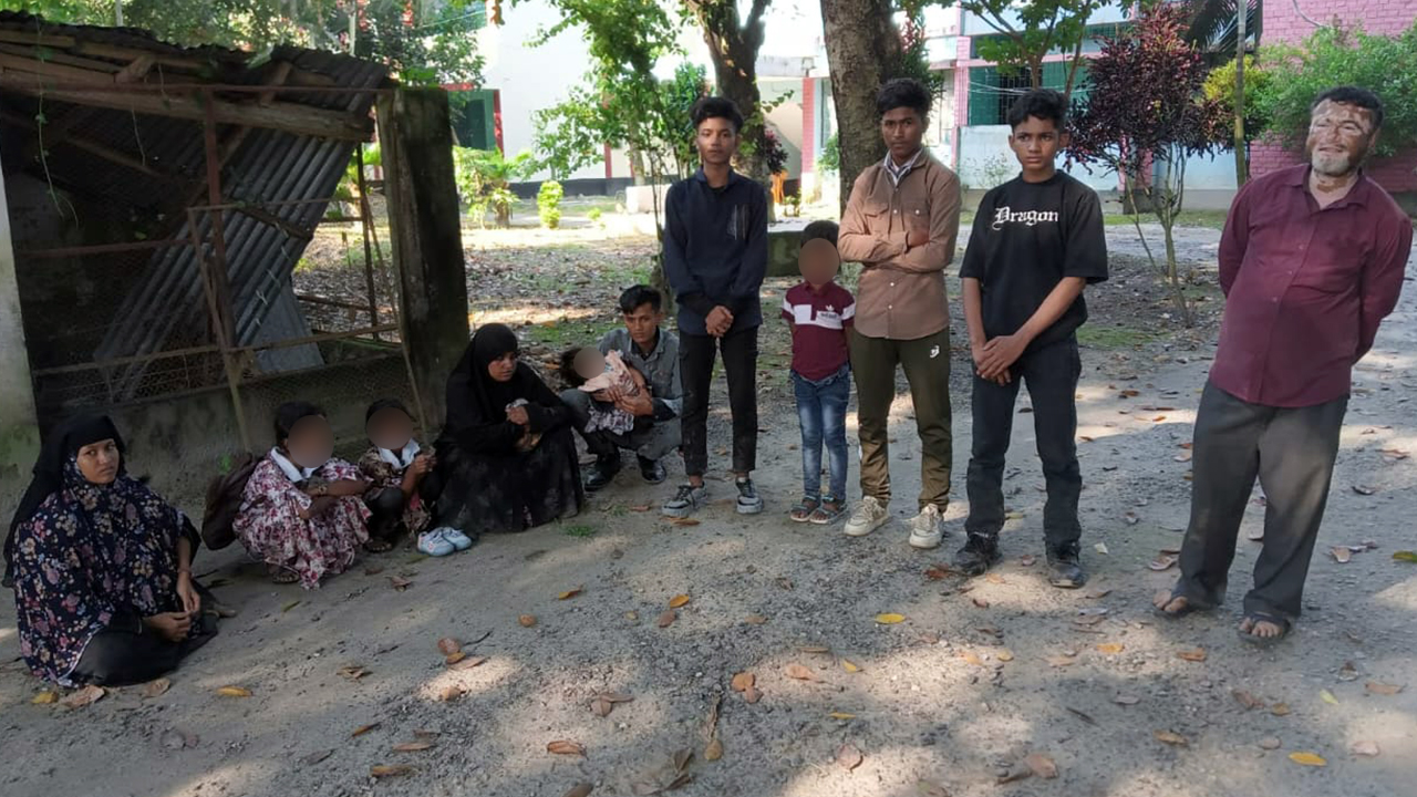 কুড়িগ্রামে নারী-শিশুসহ ১১ রোহিঙ্গা আটক