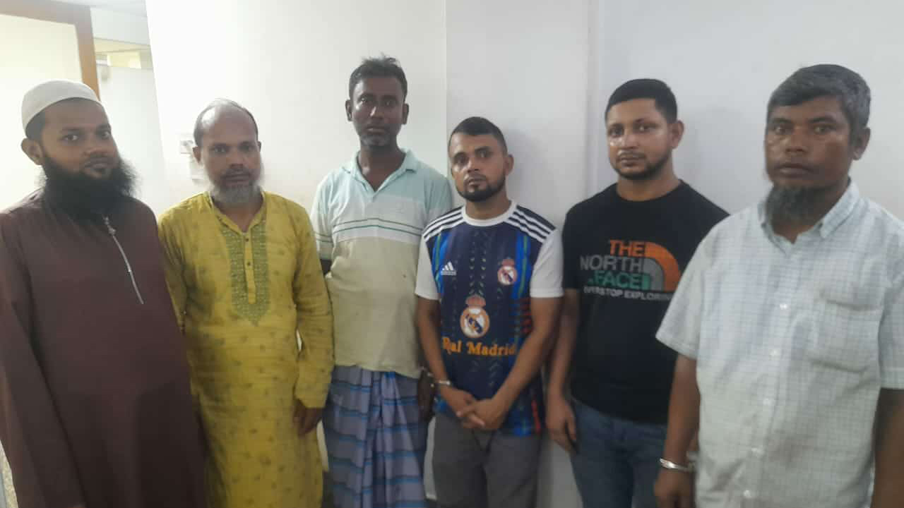 রাজধানীতে রাস্তা দখল ও হাসপাতালে চুরির ঘটনায় ৭ জনের কারাদণ্ড