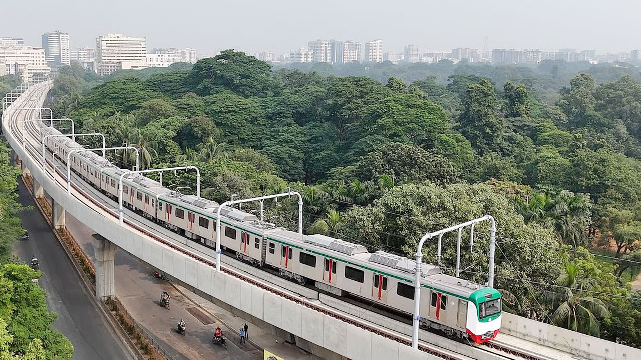 আগারগাঁও–শাহবাগ অংশে মেট্রোরেল চলাচল বন্ধ