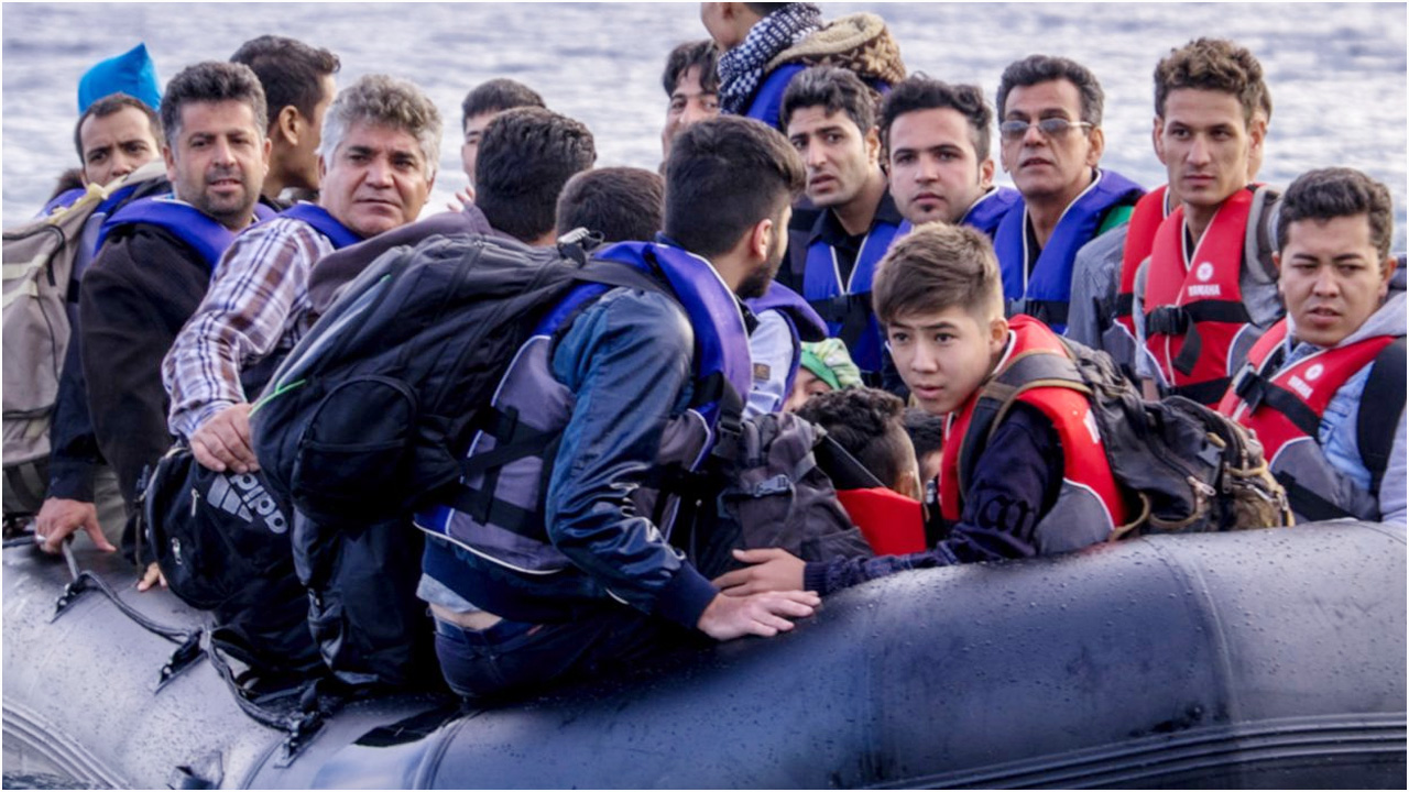 আশ্রয়প্রার্থীদের সুবিধা কমাচ্ছে গ্রিস