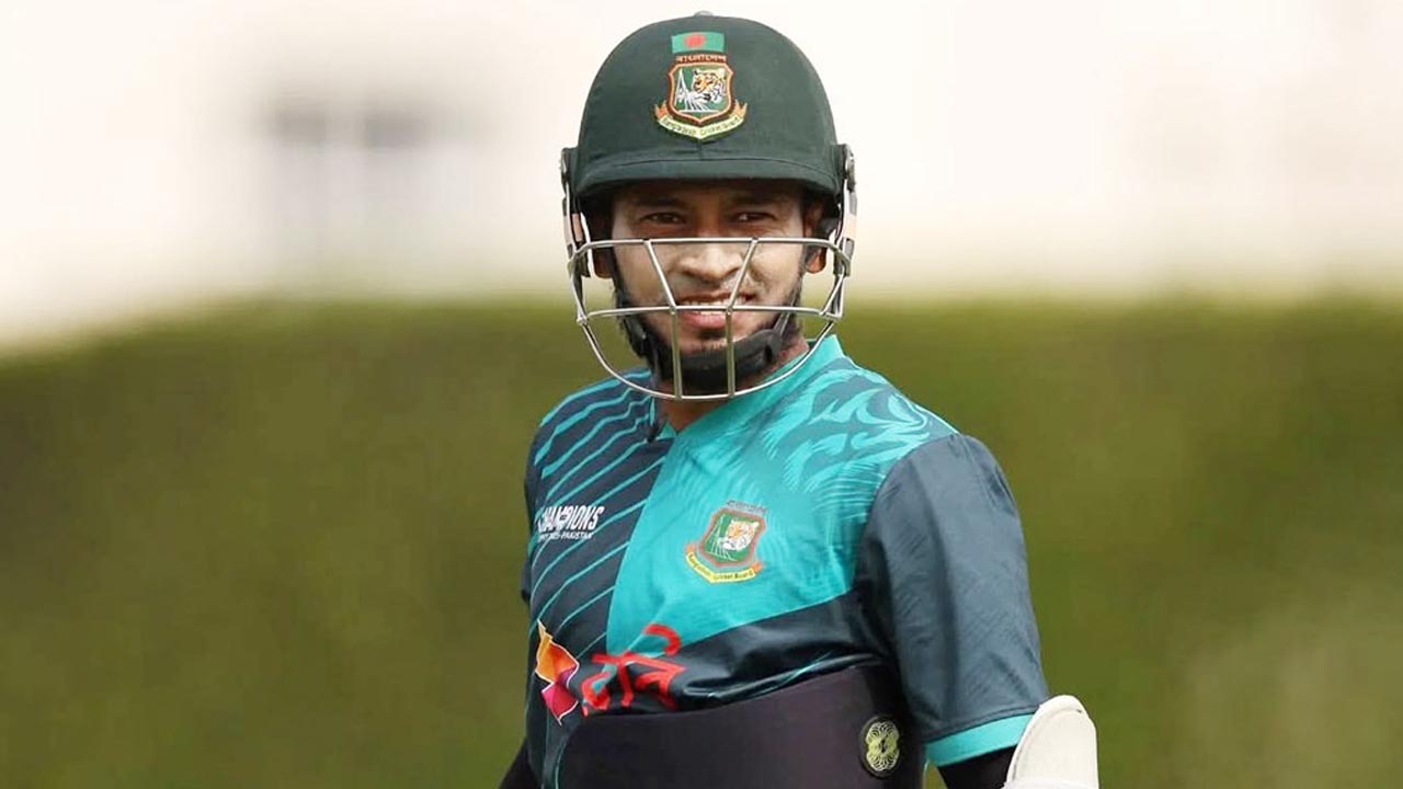 দেশের বাইরে যাওয়ার পরিকল্পনা থাকায় এনসিএলে খেলেননি মুশফিক