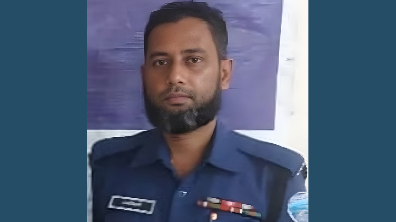 ব্যারাকে নিজ কক্ষে মিলল পুলিশ সদস্যের মরদেহ