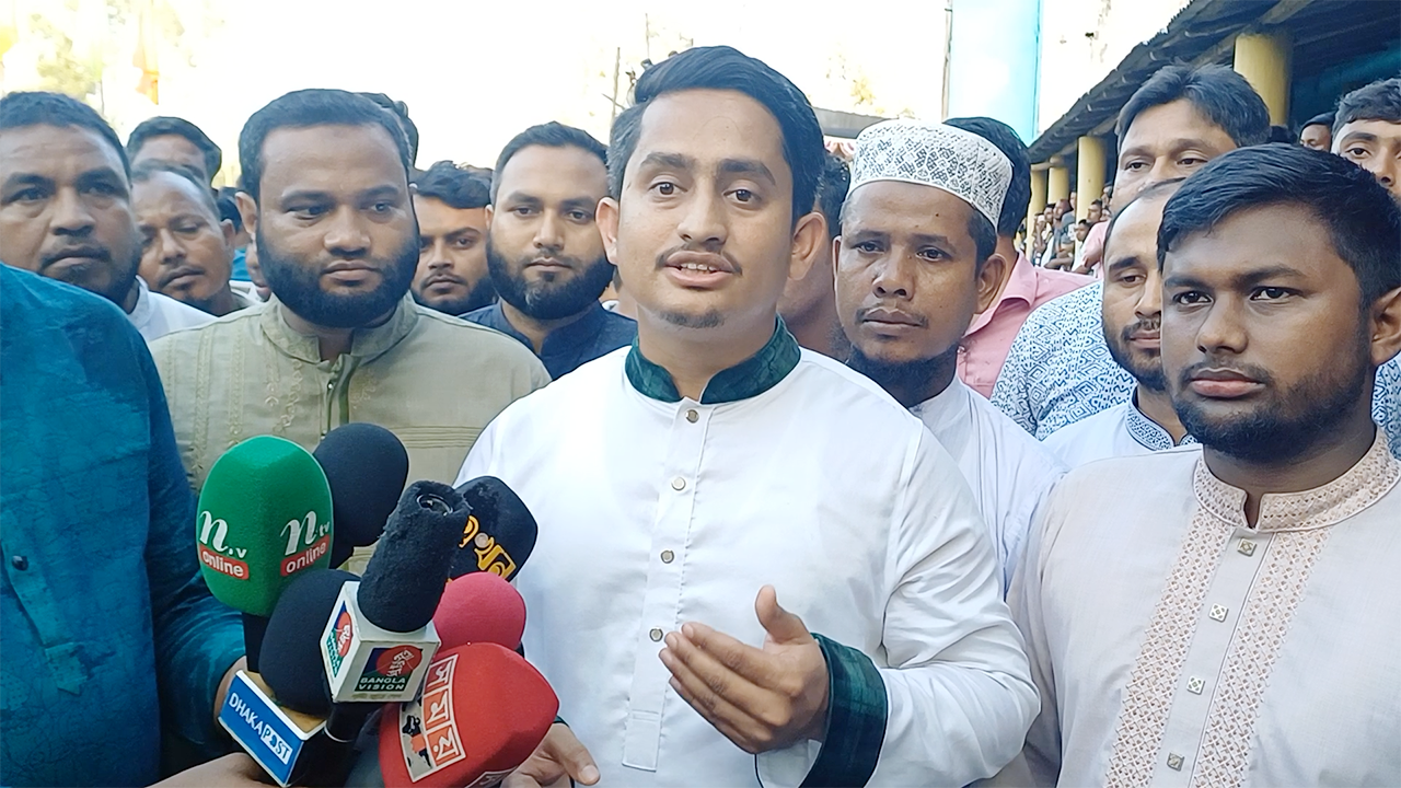 জুলাই সনদ নিয়ে সরকার দায়সারাভাবে কাজ করছে : সারজিস