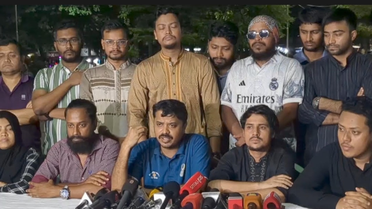 শুধু আ. লীগ অফিসের সেটআপটা নষ্ট করেছি, দখল করিনি : এনসিপি নেতা