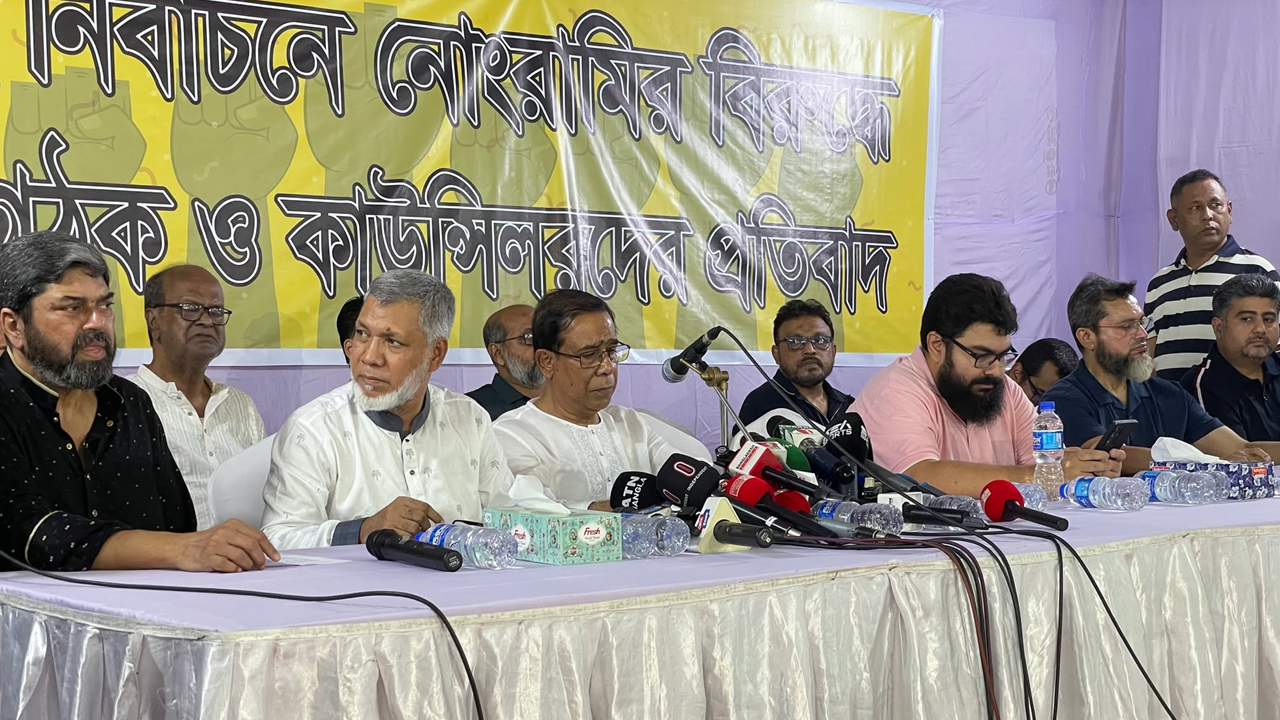 ৩ দাবি না মানলে ক্রিকেট থেকে সরে দাঁড়ানোর হুঁশিয়ারি সংগঠকদের