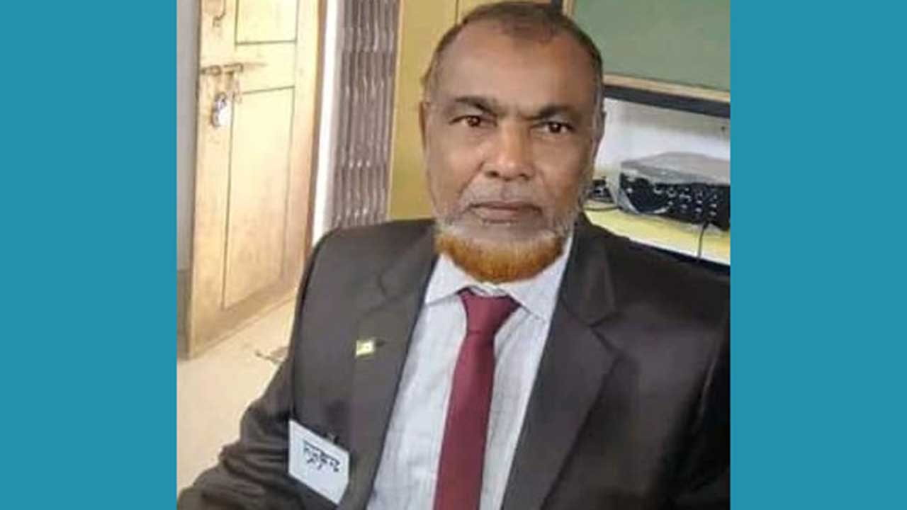 শেষ কর্মদিবসে বিদ্যালয় প্রাঙ্গণে লুটিয়ে পড়লেন ভারপ্রাপ্ত প্রধান শিক্ষক