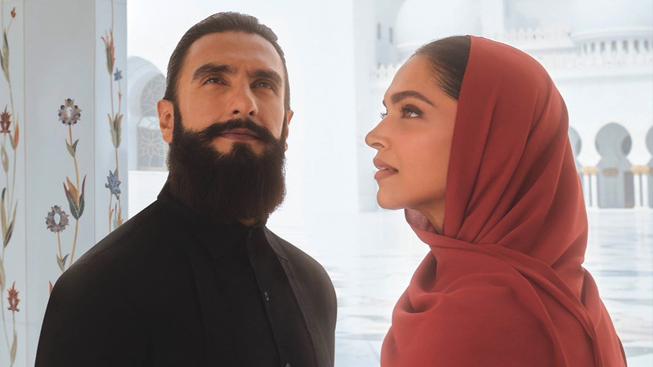 হিজাব পরে কটাক্ষের শিকার দীপিকা, পাশে দাঁড়ালেন কারা?