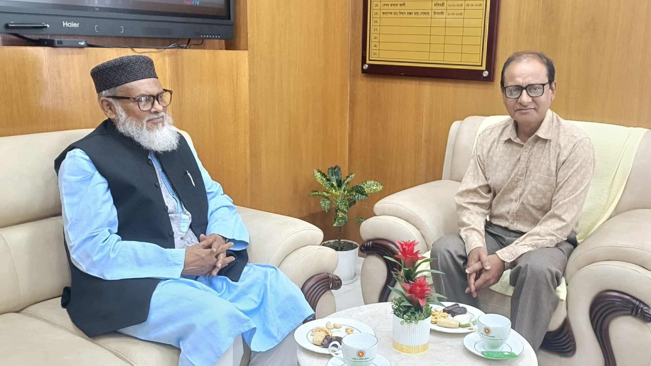 প্রাথমিক শিক্ষার বিষয়ে জনআকাঙ্ক্ষার পরিপন্থী পদক্ষেপ নেবে না সরকার