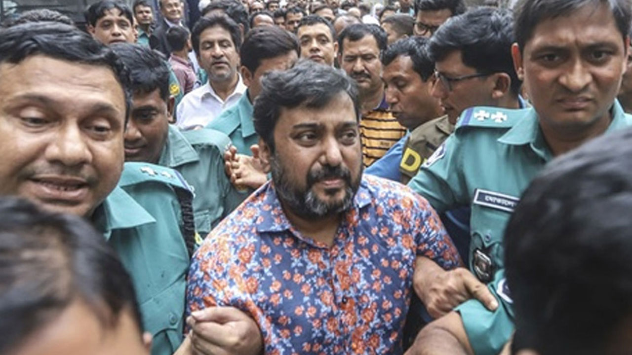 মানি লন্ডারিংয়ের মামলায় সম্রাটকে আদালতে হাজিরের নির্দেশ