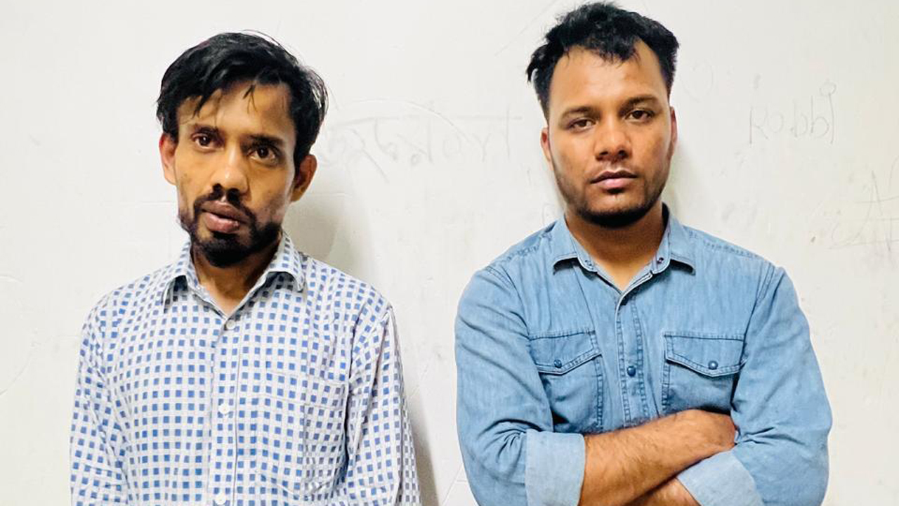 রাজধানীতে ঝটিকা মিছিল : ছাত্রলীগ ও স্বেচ্ছাসেবক লীগের ২ নেতা গ্রেপ্তার