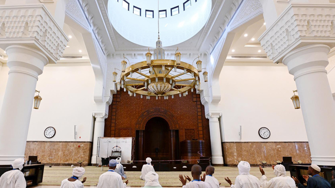  Sayed Al-Shuhada Mosque, Madinah