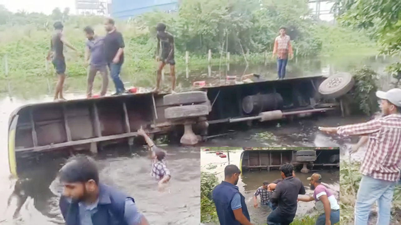 ঢাকা-চট্টগ্রাম মহাসড়কে বাস খাদে, নারী ও শিশুসহ আহত ১০