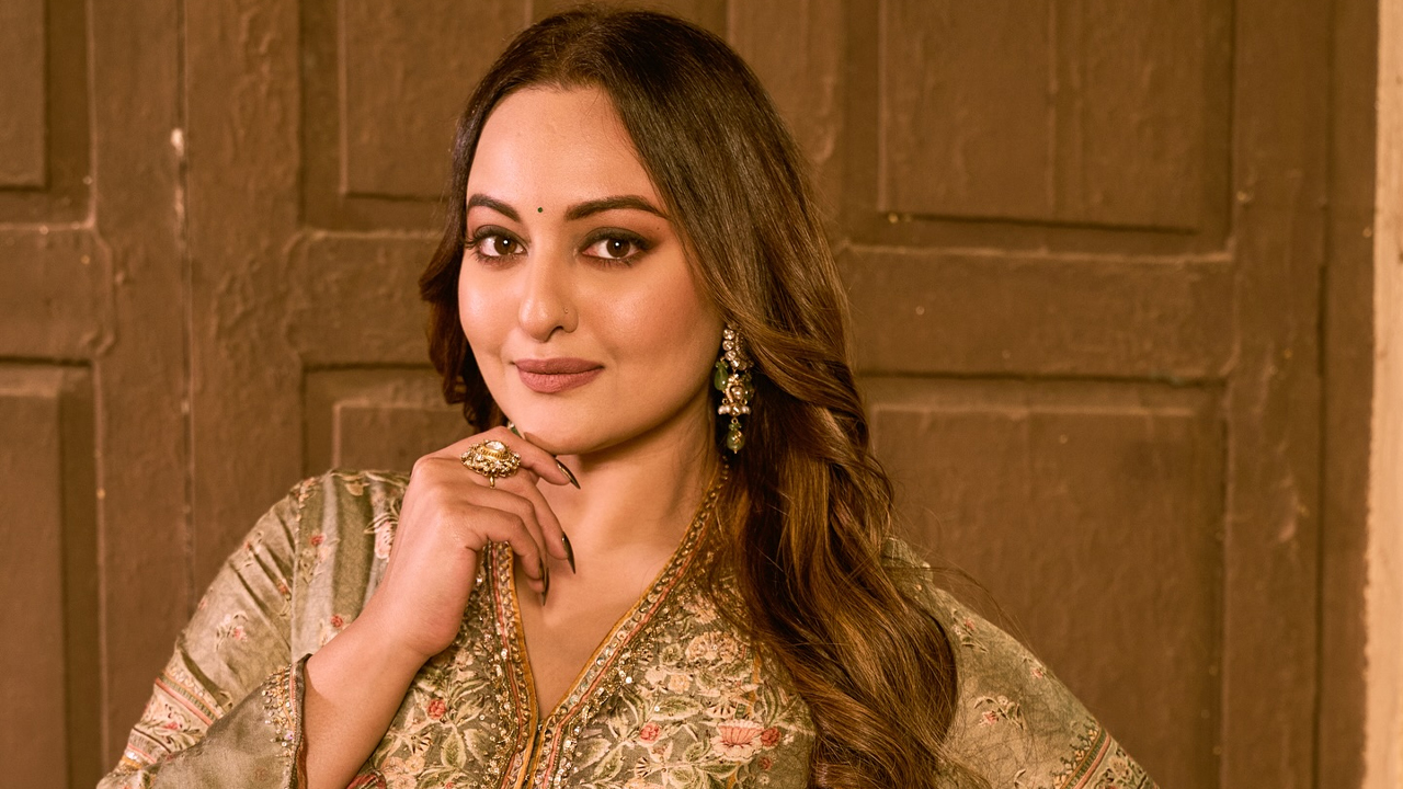 অন্তঃসত্ত্বা হওয়ার গুঞ্জন নিয়ে যা বললেন সোনাক্ষী