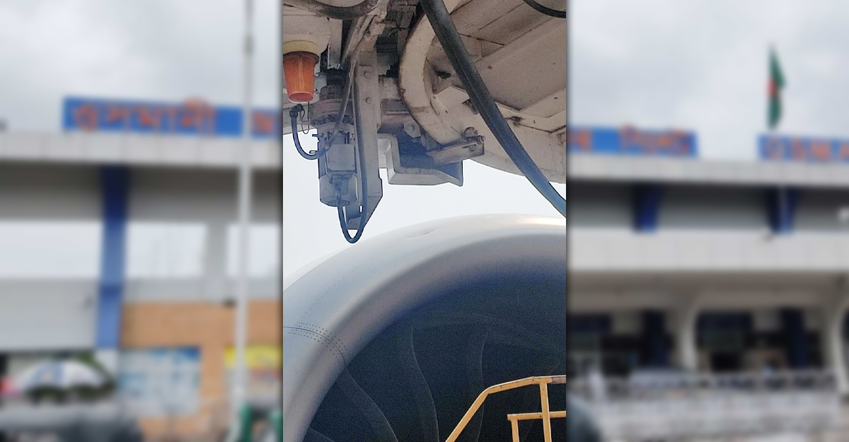 বোর্ডিং ব্রিজে লন্ডনগামী বিমানের ধাক্কা, ফ্লাইট বিলম্বিত