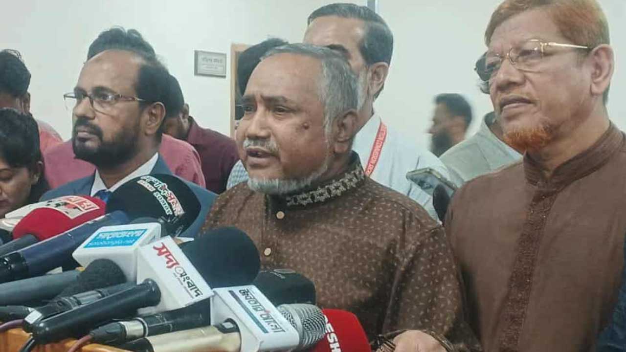 এক দিনে ভোট হলে আম-ছালা দুটোই যাবে : তাহের